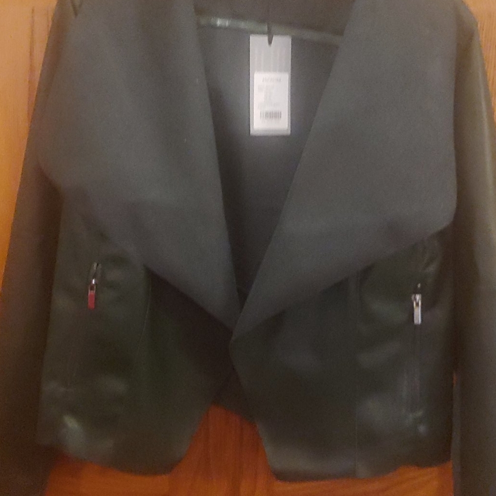 Jacket - Picture 6 of 6